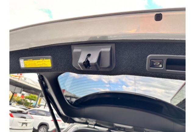 RX200T F SPORT 一手車  第9張相片