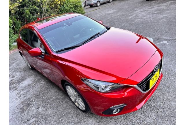 Mazda MAZDA3  第1張相片