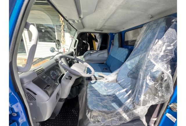 Mitsubishi CANTER  第16張相片