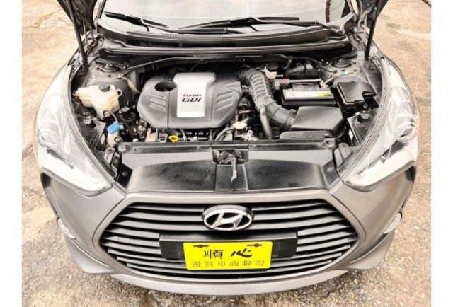 VELOSTER 1.6渦輪增壓引擎 省油平均油耗11公里  第18張相片