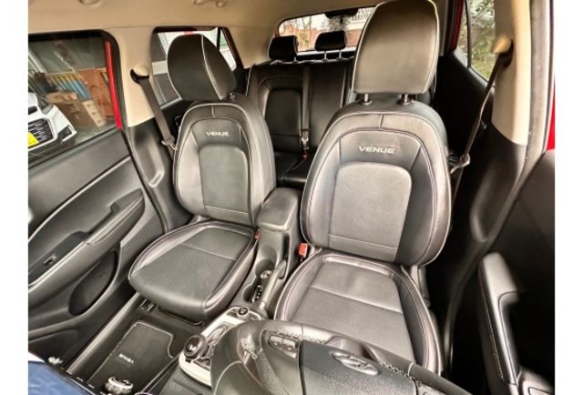 Hyundai VENUE  第4張相片