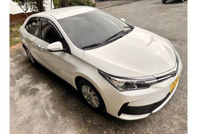 本月特價 一手車 跑超少 顏色漂亮  第1張相片