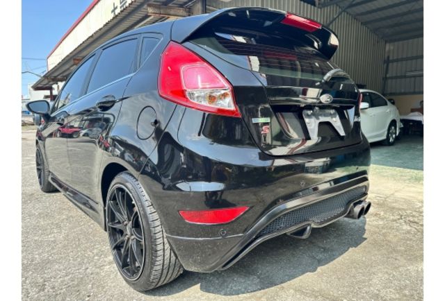 Ford FIESTA  第15張相片