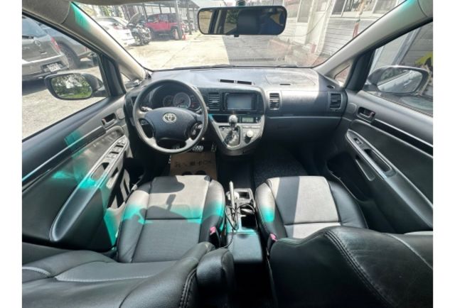Toyota WISH  第11張相片