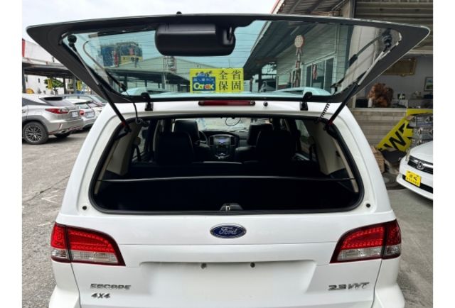 Ford ESCAPE  第5張相片