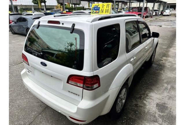 Ford ESCAPE  第14張相片