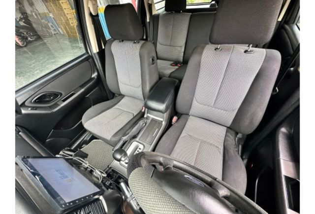 Ford ESCAPE  第7張相片