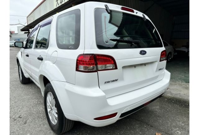 Ford ESCAPE  第12張相片