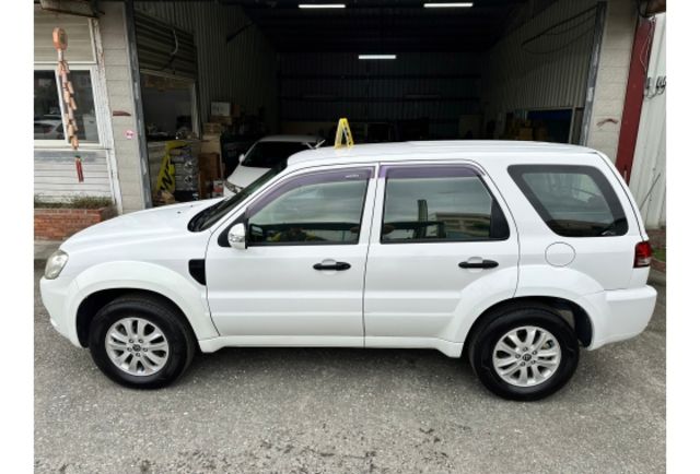 Ford ESCAPE  第13張相片
