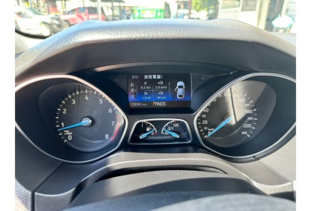 Ford FOCUS  第6張相片