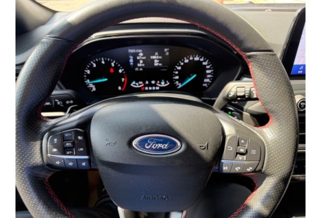 Ford FOCUS  第5張相片