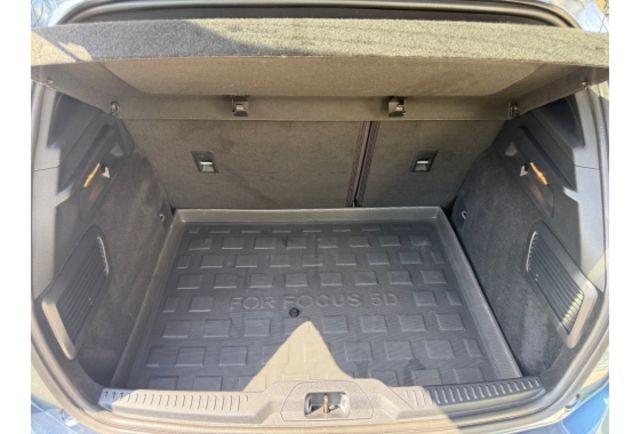 Ford FOCUS  第12張相片