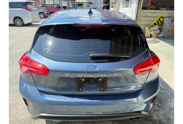 Ford FOCUS  第13張相片