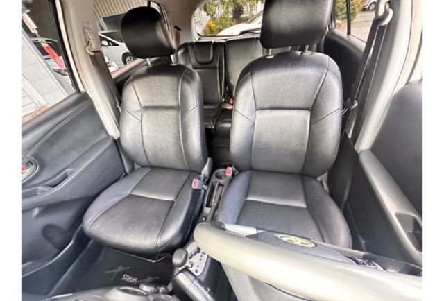 Toyota YARIS  第13張相片