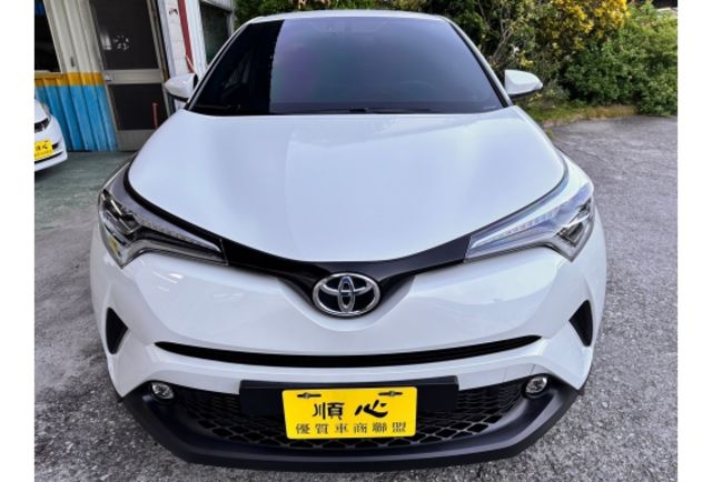 Toyota C-HR  第2張相片