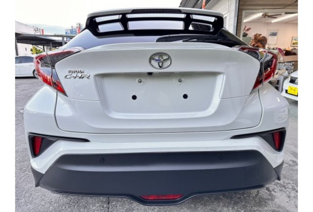 Toyota C-HR  第18張相片
