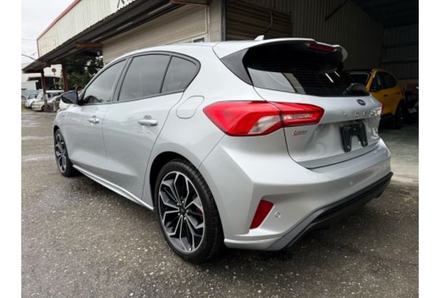 Ford FOCUS  第6張相片