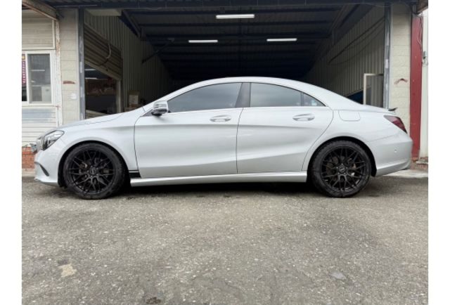 總代理 CLA200 超低里程 小改裝  第4張相片