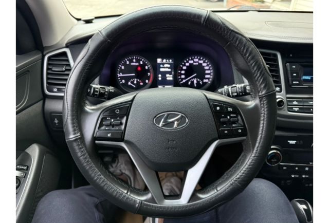 Hyundai TUCSON  第15張相片