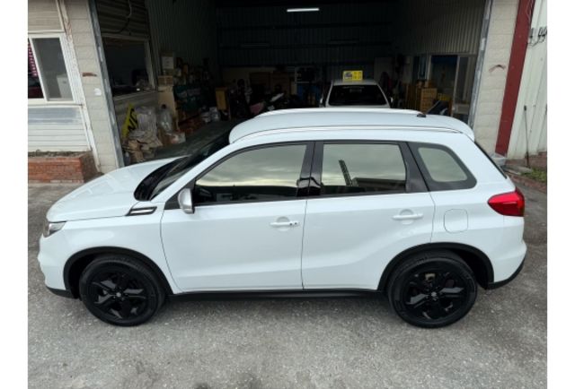 Suzuki VITARA  第14張相片
