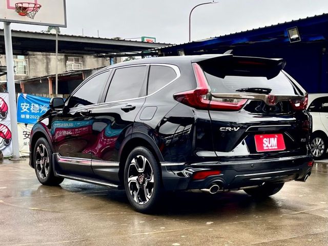 20年 CR-V 頂級S版 僅跑5萬 全景天窗 電動尾門 電動座椅 導航系統 ACC跟車系統 AEB緊急煞停 分區溫控  第4張相片