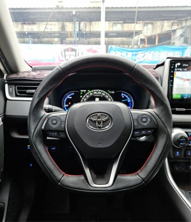 19年 RAV4 Hybrid 旗艦版 360環景系統 ACC跟車系統 導航配備 電動尾門 盲點偵測 車道置中輔助  第15張相片