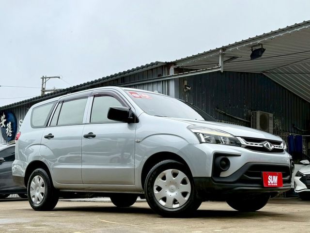 20年 ZINGER 商用好車 低里程 僅跑6萬 耗材健康如新 內裝無破損 外觀漆面完整 載人載貨首選  第2張相片