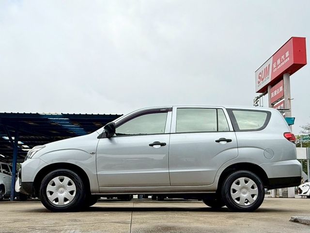 20年 ZINGER 商用好車 低里程 僅跑6萬 耗材健康如新 內裝無破損 外觀漆面完整 載人載貨首選  第5張相片