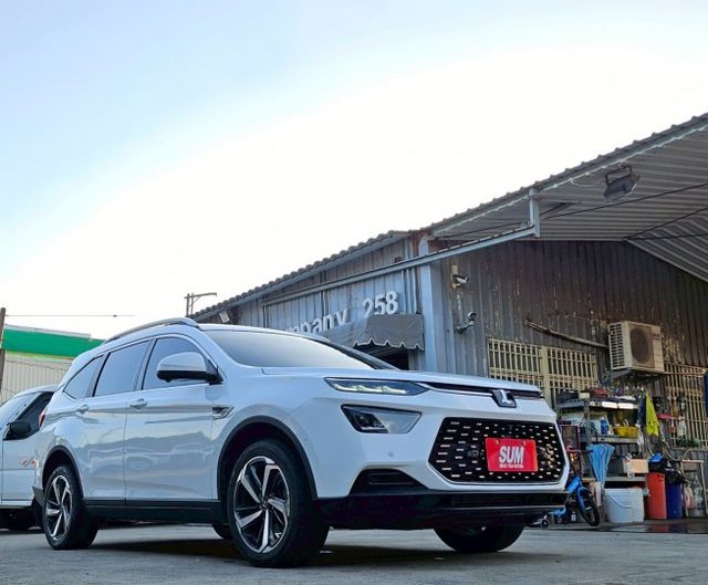 20年 URX 樂活環景 5+1 福祉車 360環景系統 HUD抬頭顯示器 ACC跟車系統 AEB緊急煞停 盲點偵測  第3張相片