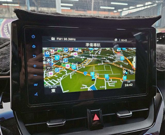 21年 ALTIS 油電 旗艦版 僅跑3萬 原廠保養紀錄 360環景系統 電動座椅 抬頭顯示器 CARPLAY  第11張相片