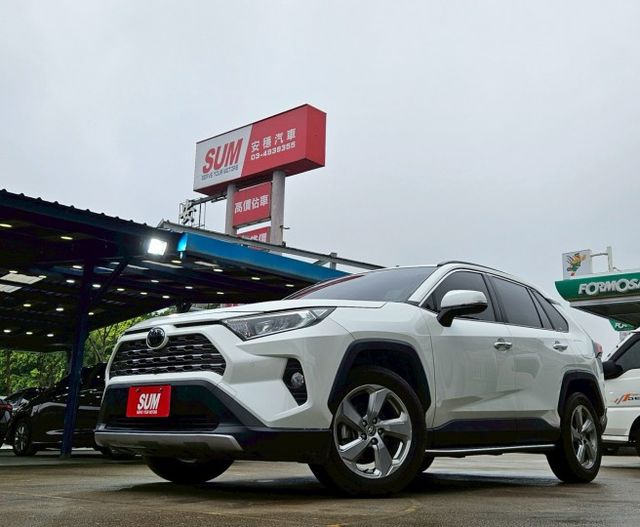 21年 RAV4 旗艦版 360環景系統 電動尾門 抬頭顯示器 CARPLAY 7 SRS氣囊 TSS2.0智動駕駛輔助  第1張相片