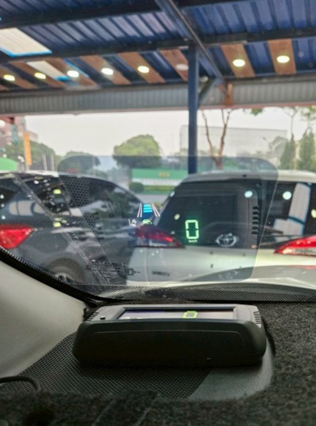 21年 RAV4 旗艦版 360環景系統 電動尾門 抬頭顯示器 CARPLAY 7 SRS氣囊 TSS2.0智動駕駛輔助  第11張相片