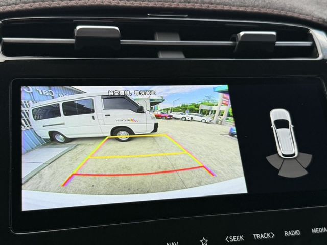 22年 Tucson L B款 原廠保養紀錄 全景天窗 電動尾門 電動座椅 Carplay 車道置中 ACC 盲點偵測  第13張相片