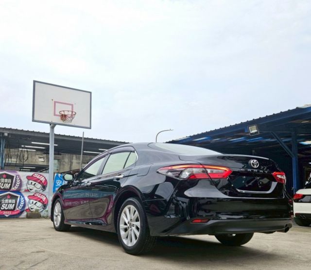 BSM盲點 雙邊電動椅 CARPLAY 摸門解鎖  倒車顯影 LED頭燈 LED日行燈 ACC全速域跟車  第5張相片