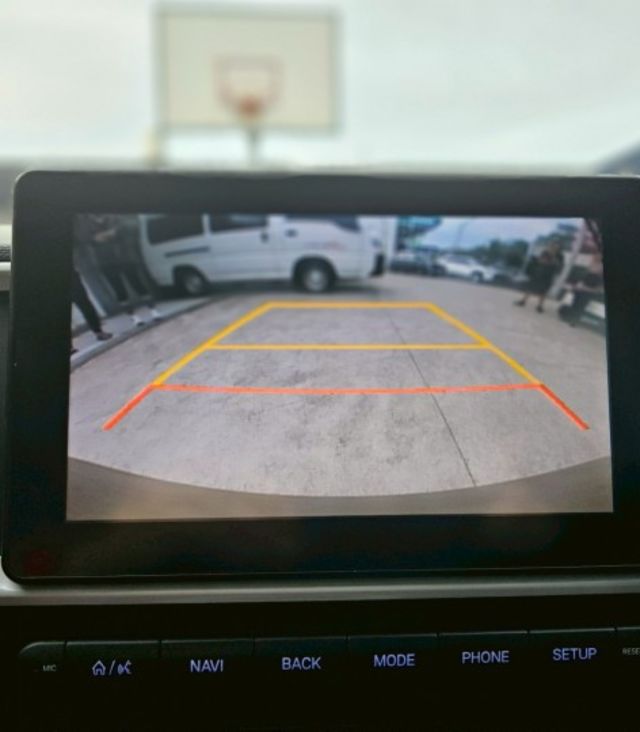 GLB款  盲點偵測 IKEY 車頂行李架 CARPLAY主機 車道置中輔助 AEB緊急煞停 恆溫空調  第10張相片