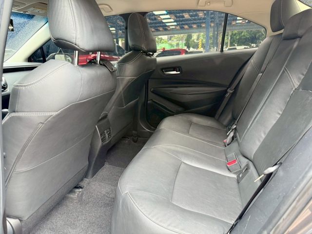 22年 ALTIS 豪華+ 僅跑4萬多 免鑰匙摸門啟動 全速域跟車 盲點偵測 中控螢幕 車道維持輔助系統  第7張相片