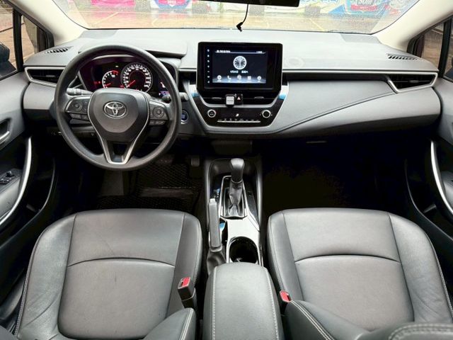 22年 ALTIS 豪華+ 僅跑4萬多 免鑰匙摸門啟動 全速域跟車 盲點偵測 中控螢幕 車道維持輔助系統  第8張相片