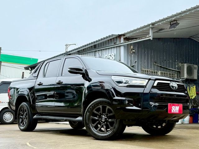 21年 HILUX 僅跑7萬公里 四輪傳動 ACC跟車系統 CARPLAY LED頭燈 抬頭顯示器 環景系統 電動座椅  第2張相片