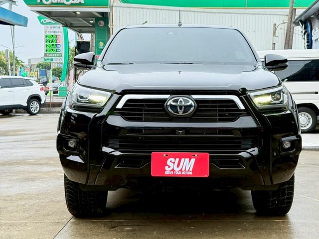 21年 HILUX 僅跑7萬公里 四輪傳動 ACC跟車系統 CARPLAY LED頭燈 抬頭顯示器 環景系統 電動座椅  第3張相片
