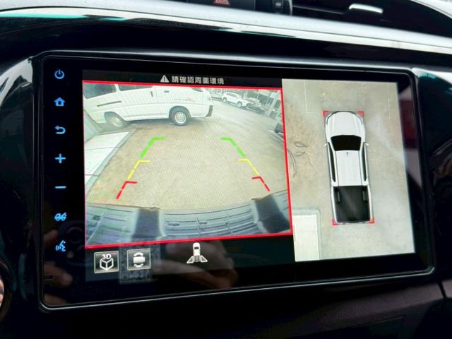 21年 HILUX 僅跑7萬公里 四輪傳動 ACC跟車系統 CARPLAY LED頭燈 抬頭顯示器 環景系統 電動座椅  第11張相片
