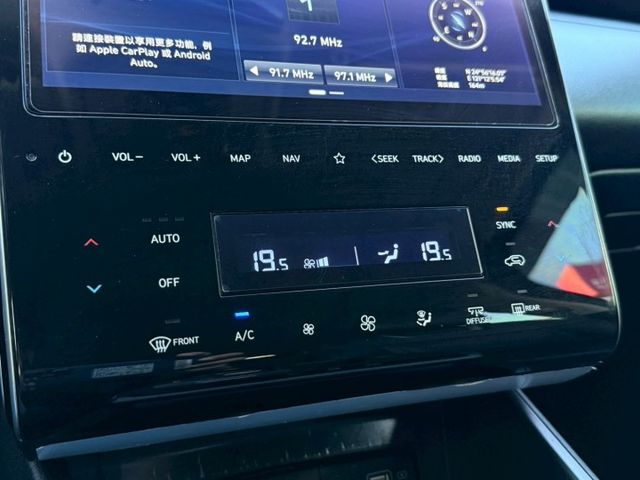 22年 Tucson L B款 原廠六大保固中 原廠保養紀錄 全景天窗 電動尾門 電動座椅 Carplay 盲點偵測  第11張相片