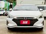 20年 Elantra 豪華型 原廠保養紀錄 定速巡航 後座出風口 大螢幕安卓影音 方向盤快控鍵 自動感應頭燈  第3張縮圖