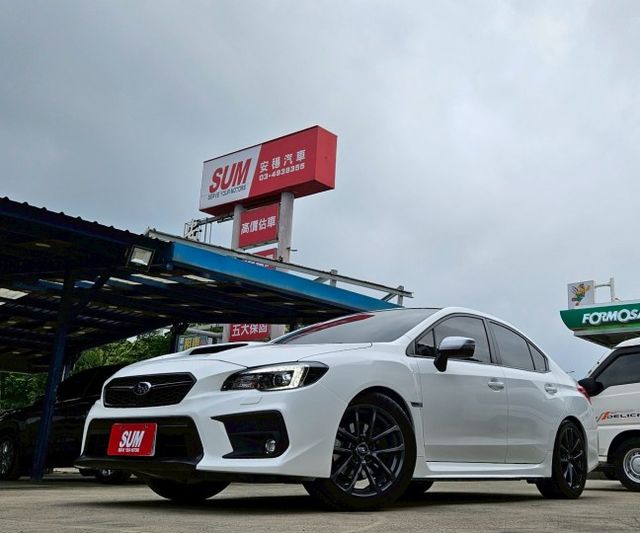 20年式 WRX 黑白雙色 全時四輪傳動 預防車道偏離輔助 換檔快撥 ACC跟車系統 盲點偵測 CARPLAY  第1張相片