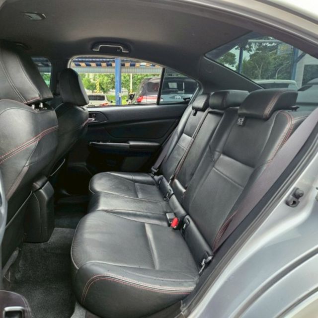 20年式 WRX 黑白雙色 全時四輪傳動 預防車道偏離輔助 換檔快撥 ACC跟車系統 盲點偵測 CARPLAY  第9張相片