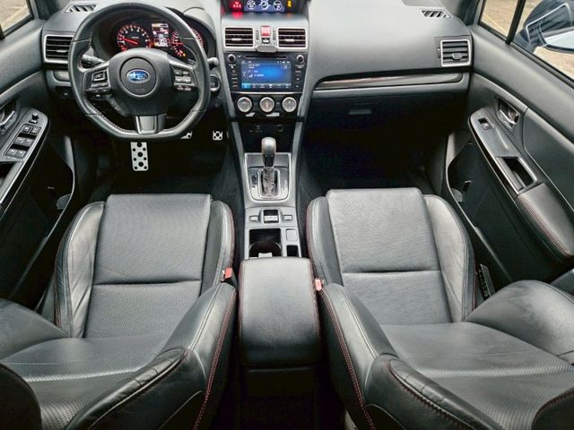 20年式 WRX 黑白雙色 全時四輪傳動 預防車道偏離輔助 換檔快撥 ACC跟車系統 盲點偵測 CARPLAY  第10張相片