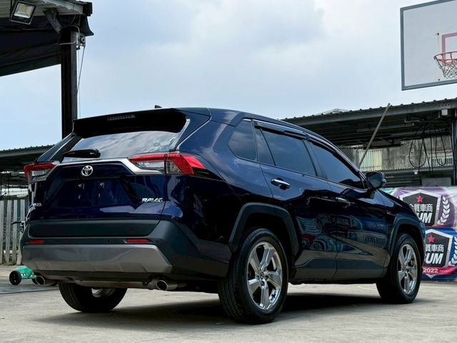 20年 RAV4 2.0旗艦版 僅跑6萬公里 環景系統 電動尾門 駐車雷達 TSS輔助駕駛 雙前座電熱椅 分區溫控  第3張相片