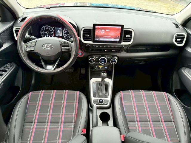 限量200台 英倫版 牛津綠 原廠保養紀錄 環景系統 盲點偵測 CARPLAY 英倫風格紋皮布椅 恆溫空調  第8張相片