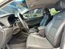 18年 Tucson 1.6t 盲點偵測 電動座椅 分區溫控 定速巡航 導航系統 免鑰匙摸門解鎖 影音配備 LED日行燈  第7張縮圖