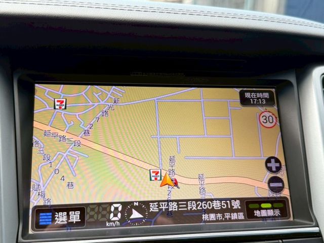 18年 Tucson 1.6t 盲點偵測 電動座椅 分區溫控 定速巡航 導航系統 免鑰匙摸門解鎖 影音配備 LED日行燈  第15張相片