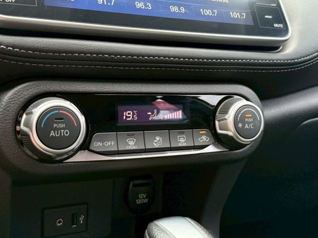 23年 KICKS 旗艦版 僅跑3萬 原廠保養紀錄 一手車 LED頭燈 恆溫空調 盲點偵測 ACC 環景 CARPLAY  第13張相片